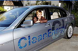 Hilary Swank BMW Hydrogen 7