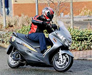 The Suzuki Burgman Fuel Cell The Suzuki Burgman Fuel Cell